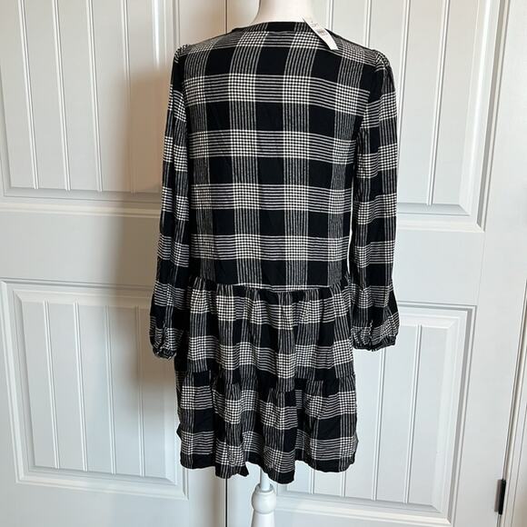 NWT LOFT‎ Black White Petite Plaid Puff Sleeve Swing Dress Size 4 NEW Preppy - Picture 10 of 16